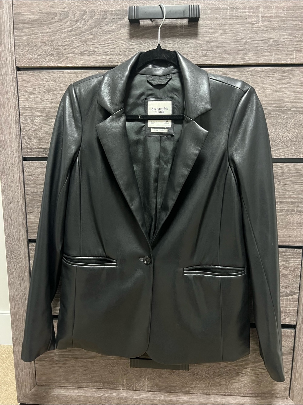 Abercrombie & Fitch Women’s Black Vegan Leather Blazer